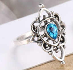 Blue Crown Ring / Anillo Corona Azul